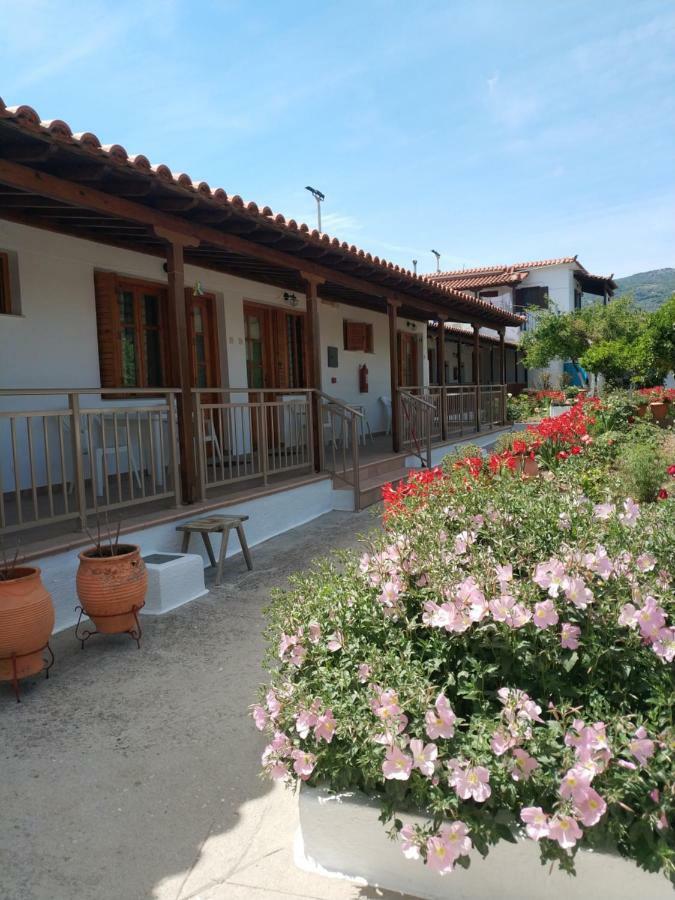 Asimina'S House Aparthotel Skiathos stad Exteriör bild